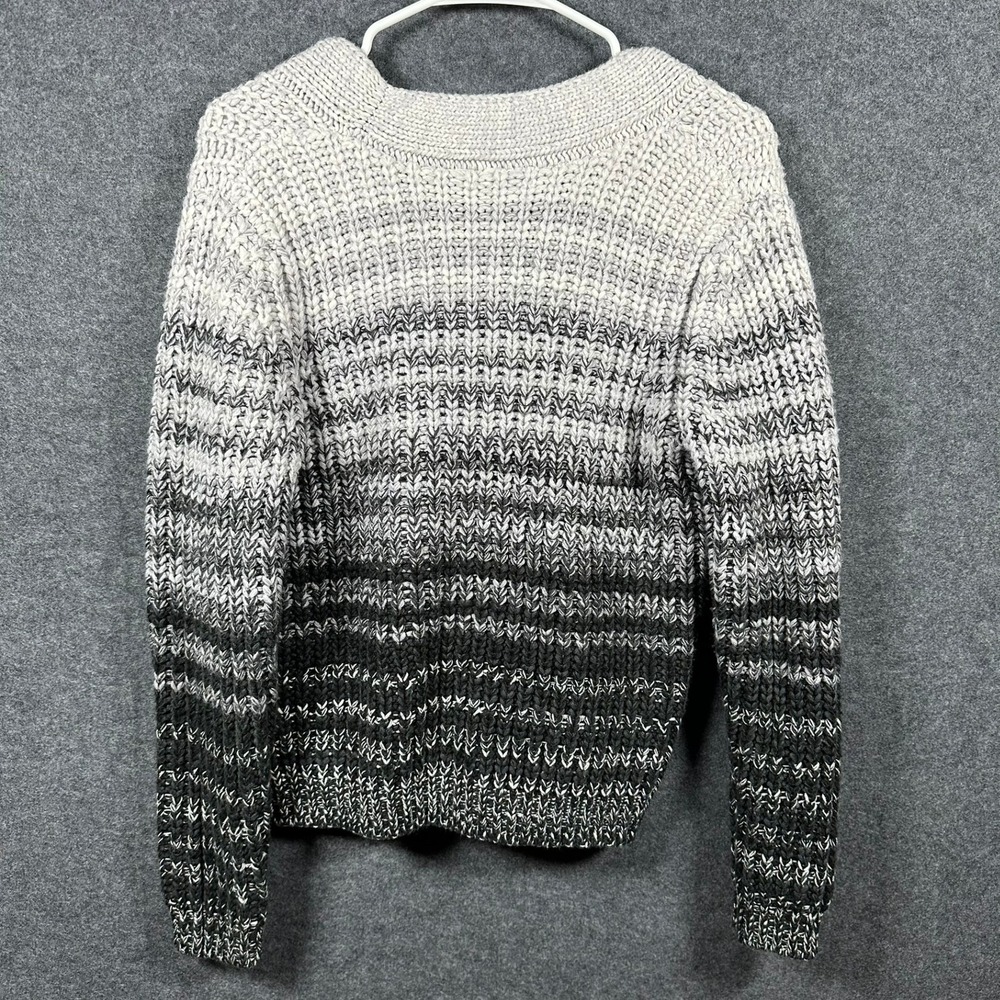 525 Womens Grey Ombre Shaker Knit Button Front Cardigan Sweater‎ Small - Picture 3 of 8